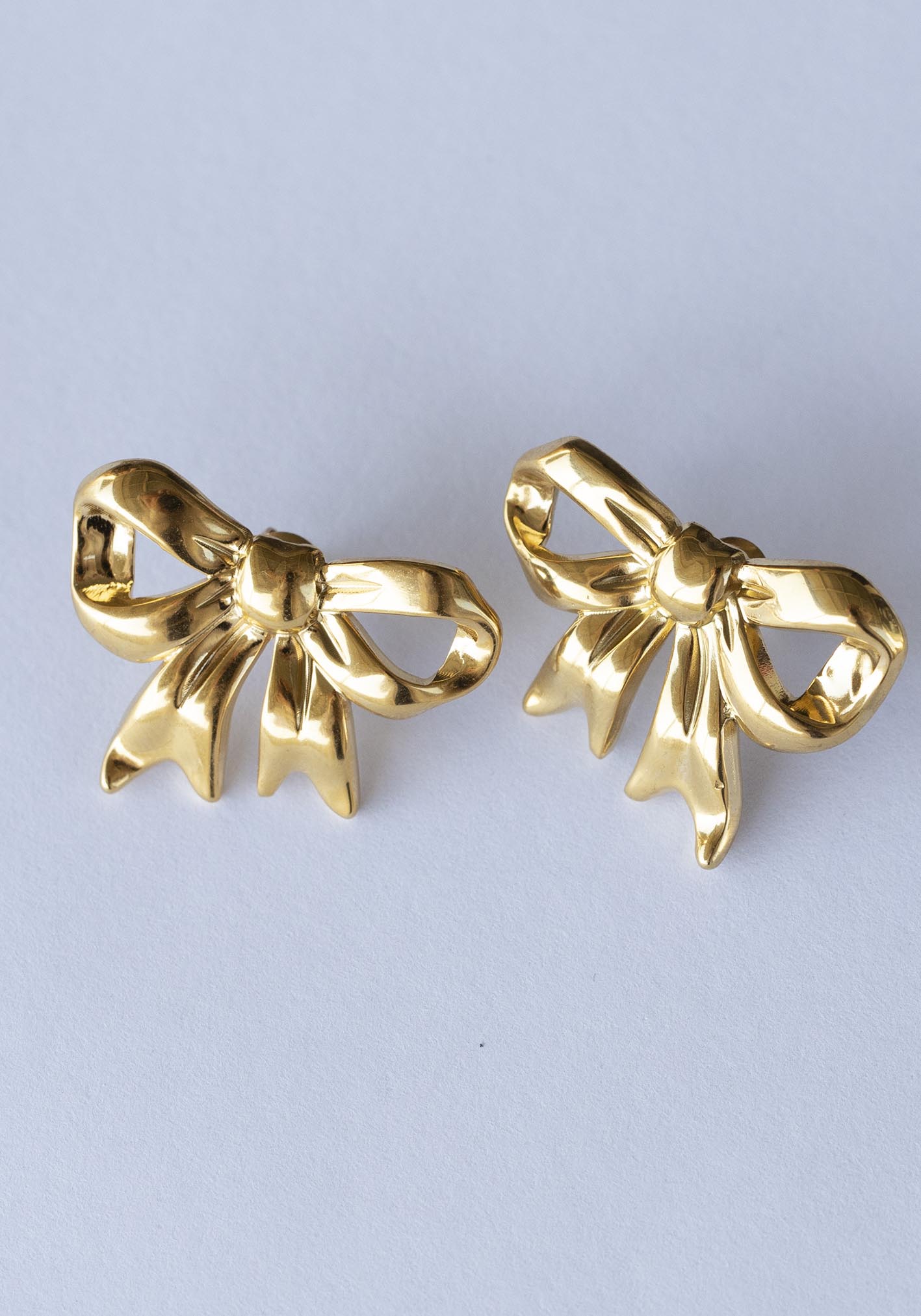 California Bow Gold Earrings