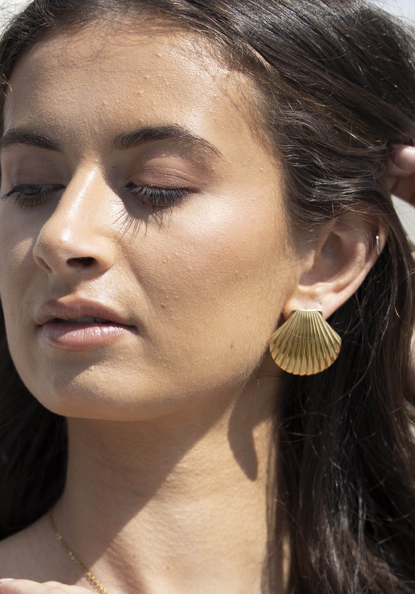 Cockle Shell Gold Earrings