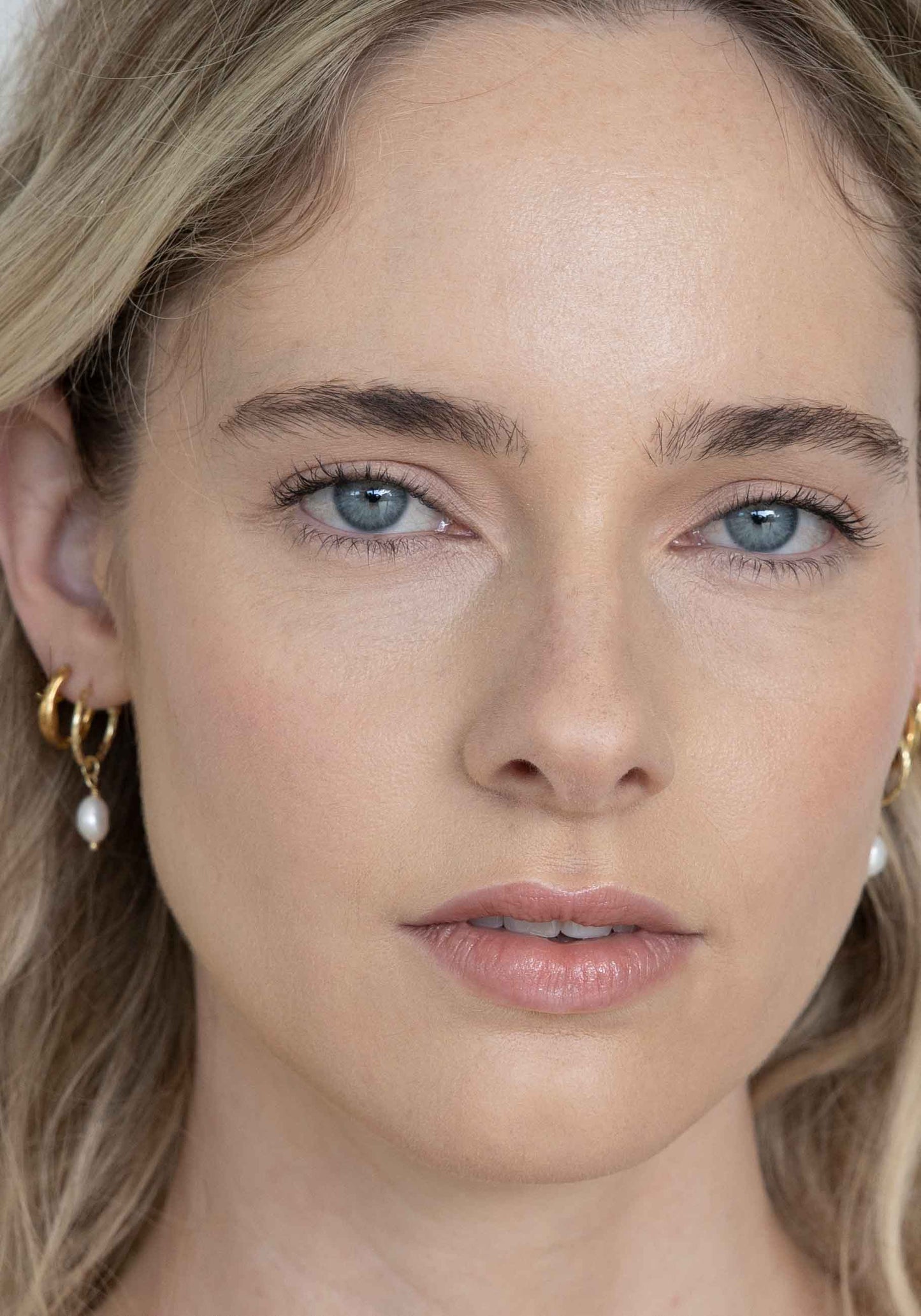 Everywhere Gold Hoop and Pearl Drop Set