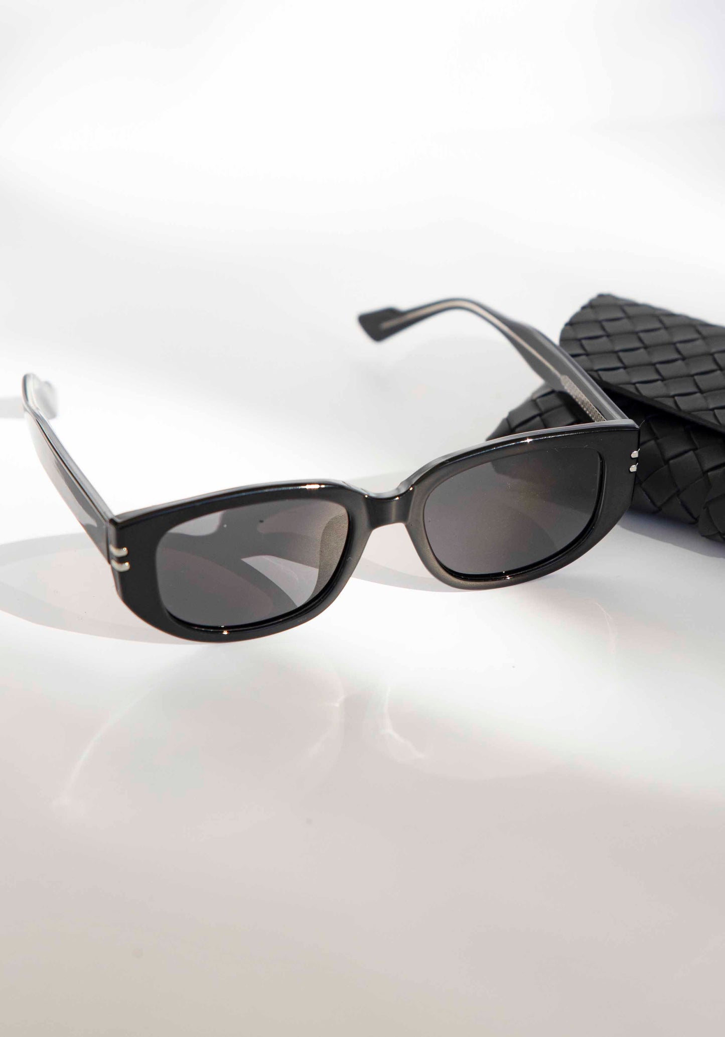 Juno Black Sunglasses