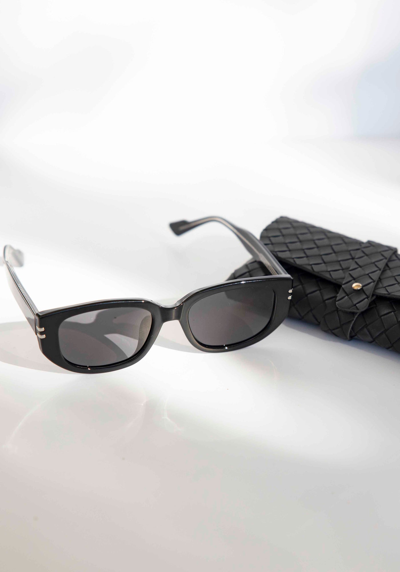 Juno Black Sunglasses