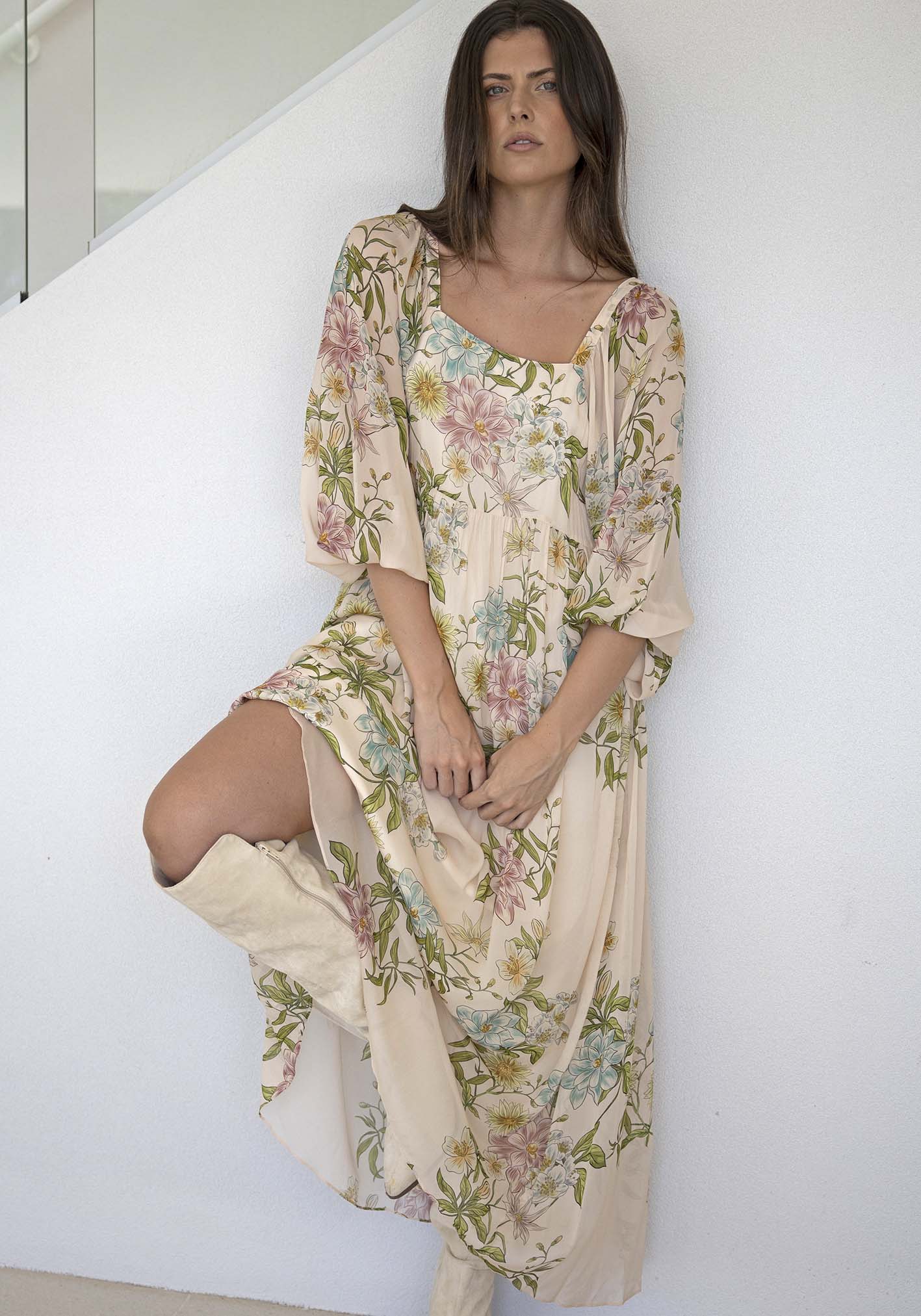 Momento Cream Floral Square Neck Maxi Dress