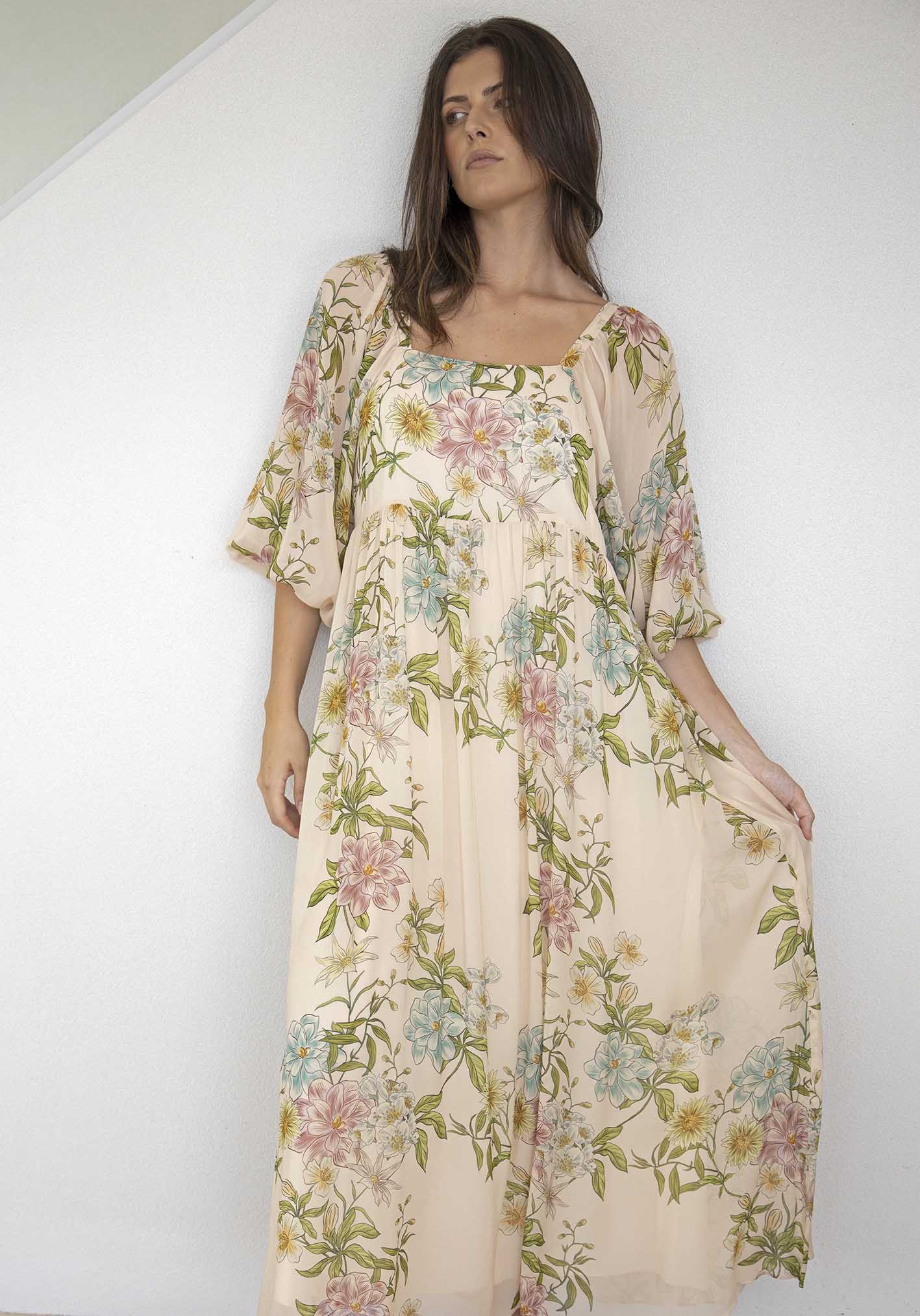 Momento Cream Floral Square Neck Maxi Dress