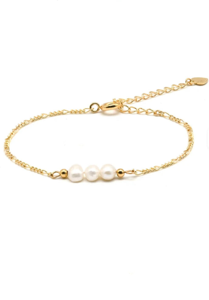 Lucky Three Pearl Barcelet