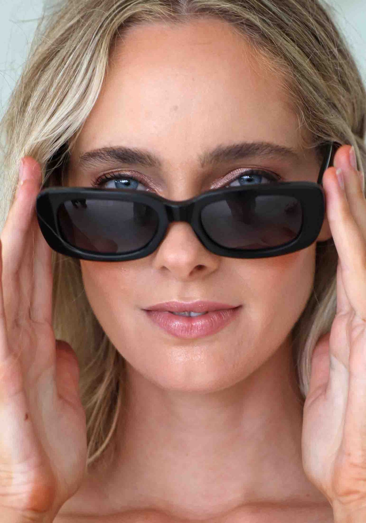 The Sylvie Black Sunglasses