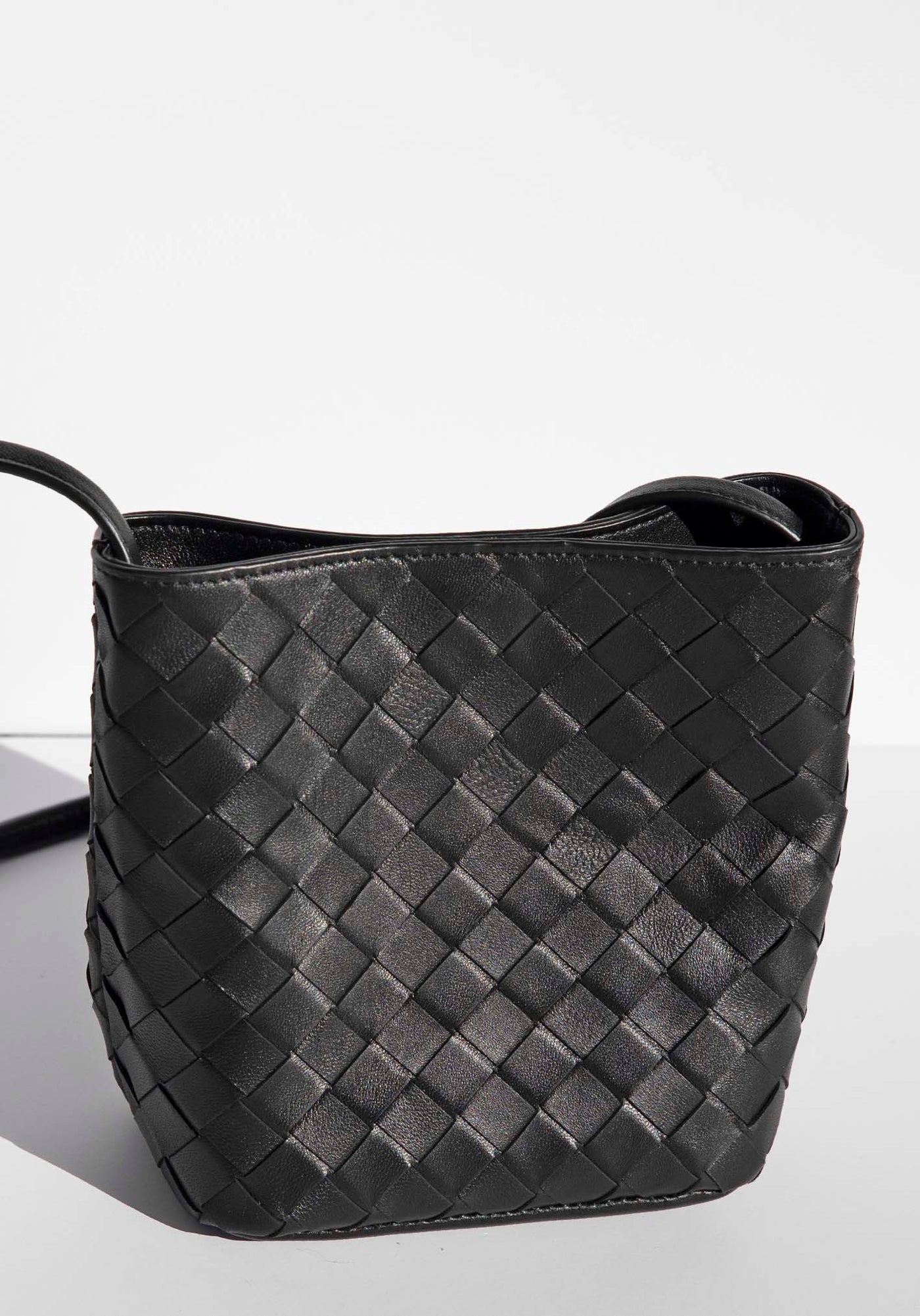 Verona Black Woven Leather Bag