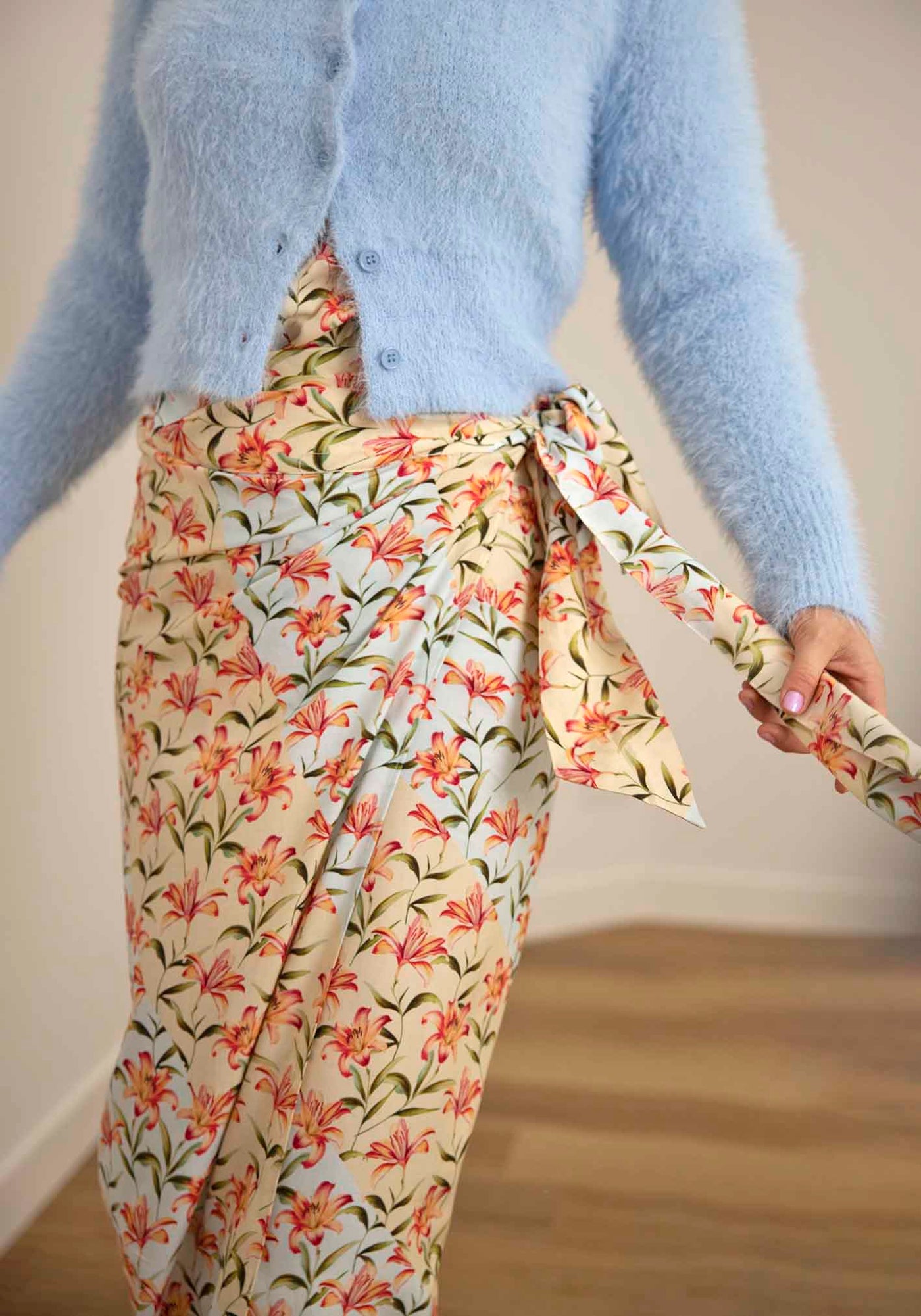 Waterlily Spliced Floral Wrap Skirt
